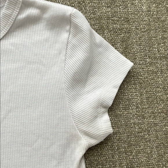 Self Love Club Women Size Small Cap Sleeve Crew Neck T-Shirt - Picture 5 of 7